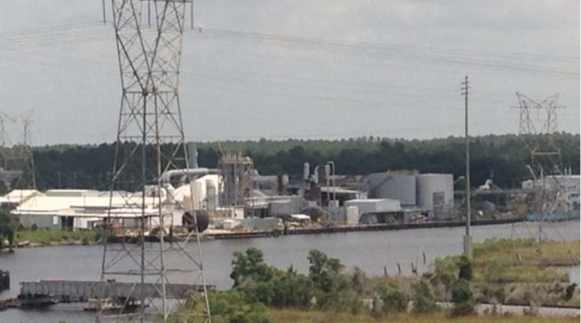 On July 28, 2013, a blast at an Omega protein plant in Moss Point, Mississippi killed one worker and killed three others who were repairing a metal tower used to store fish oil.
